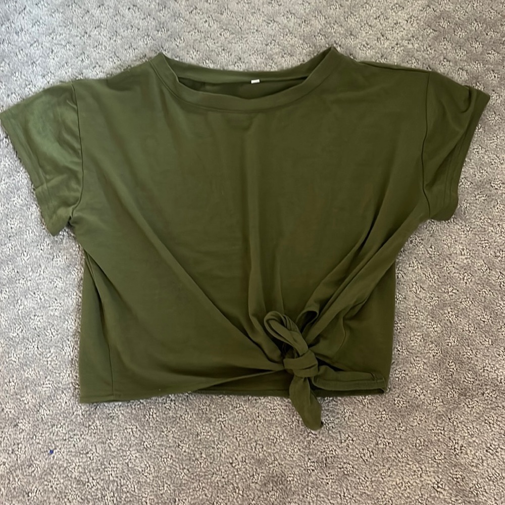 great condition tie top size small